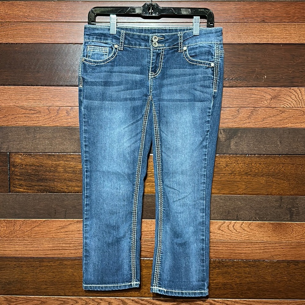 Maurices Cropped Denim Blue Jeans